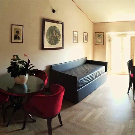 Verdi Boutique מלון