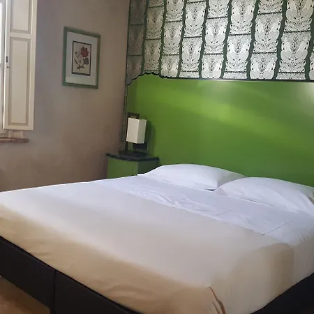 Verdi Boutique פארמה