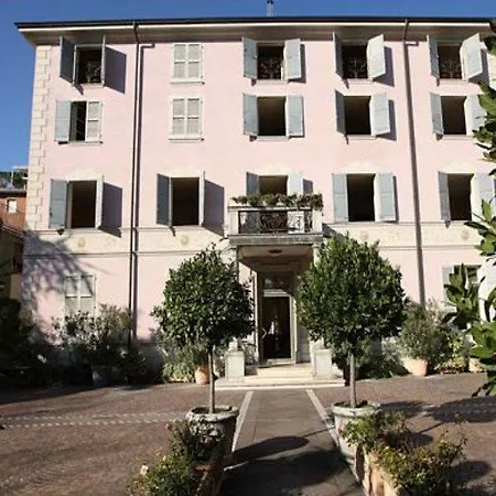 Verdi Boutique פארמה