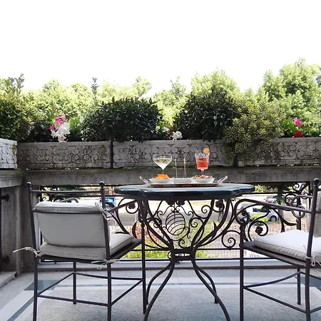 Verdi Boutique Hotel 4*
